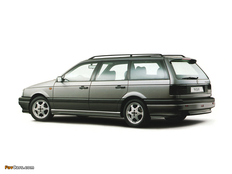 Images of Volkswagen Passat VR6 Variant (B3) 1991–93 (800 x 600)