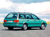 Images of Volkswagen Passat Variant (B4) 1993–97