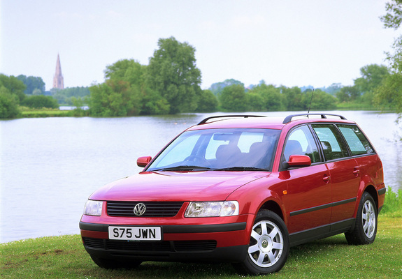 Images of Volkswagen Passat Variant UK-spec (B5) 1997–2000