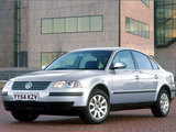 Images of Volkswagen Passat Sedan UK-spec (B5+) 2000–05