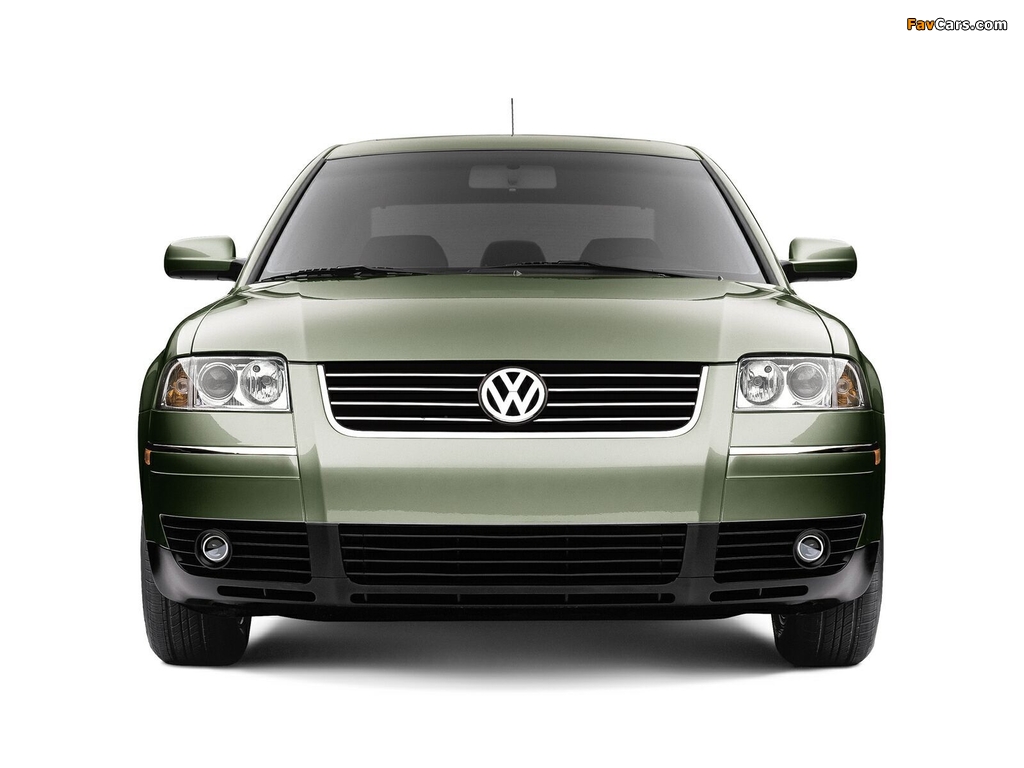 Images of Volkswagen Passat 1.8T Sedan US-spec (B5+) 2000–05 (1024 x 768)