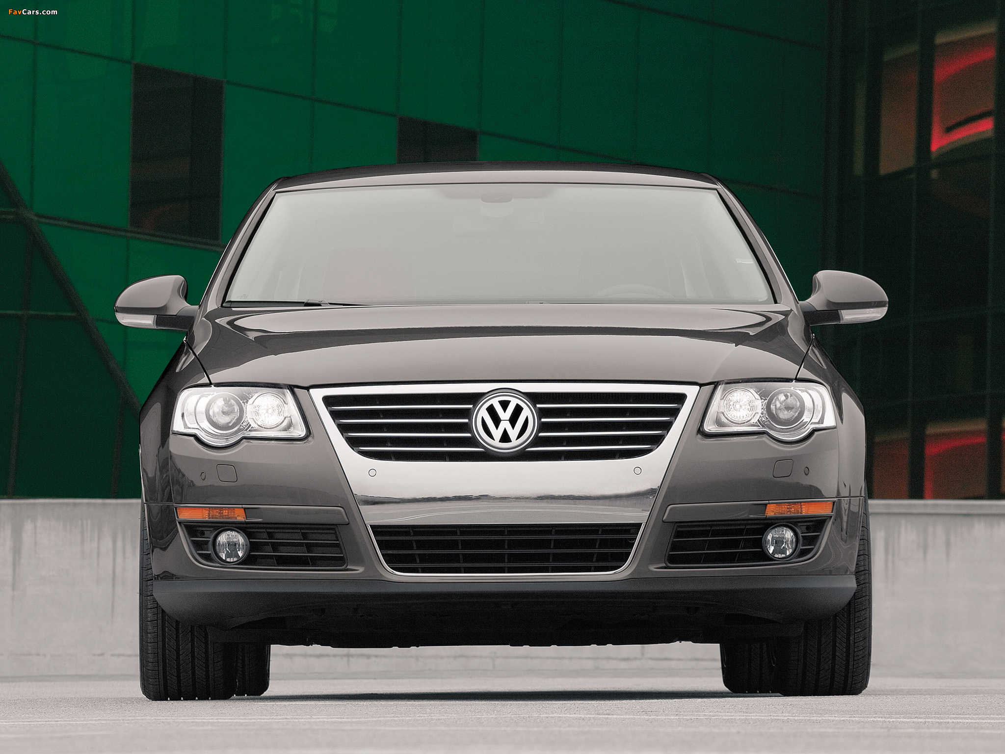 Images of Volkswagen Passat 3.6 4MOTION Sedan US-spec (B6) 2005–10 (2048 x 1536)