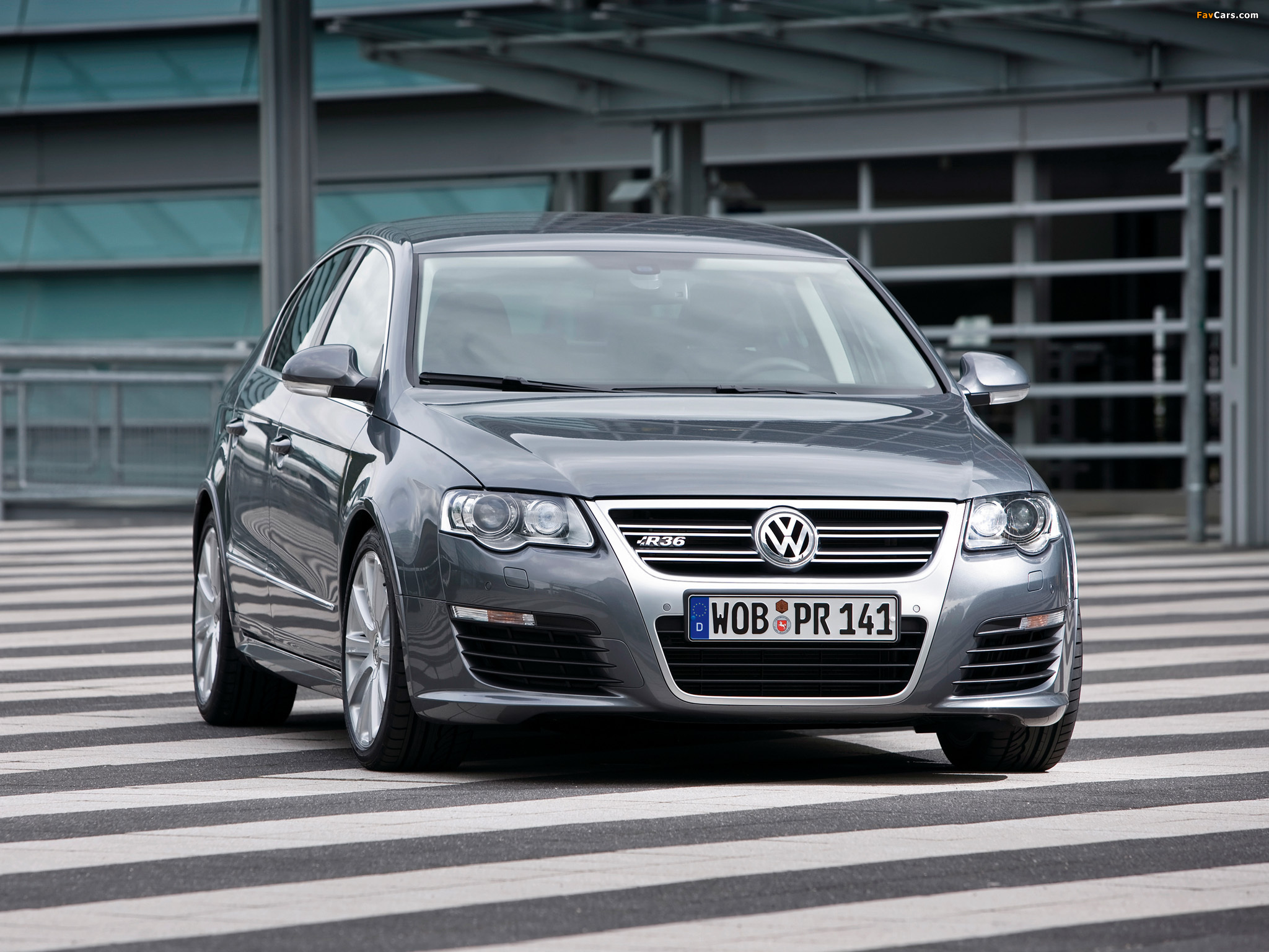 Images of Volkswagen Passat R36 Sedan (B6) 2007–10 (2048 x 1536)