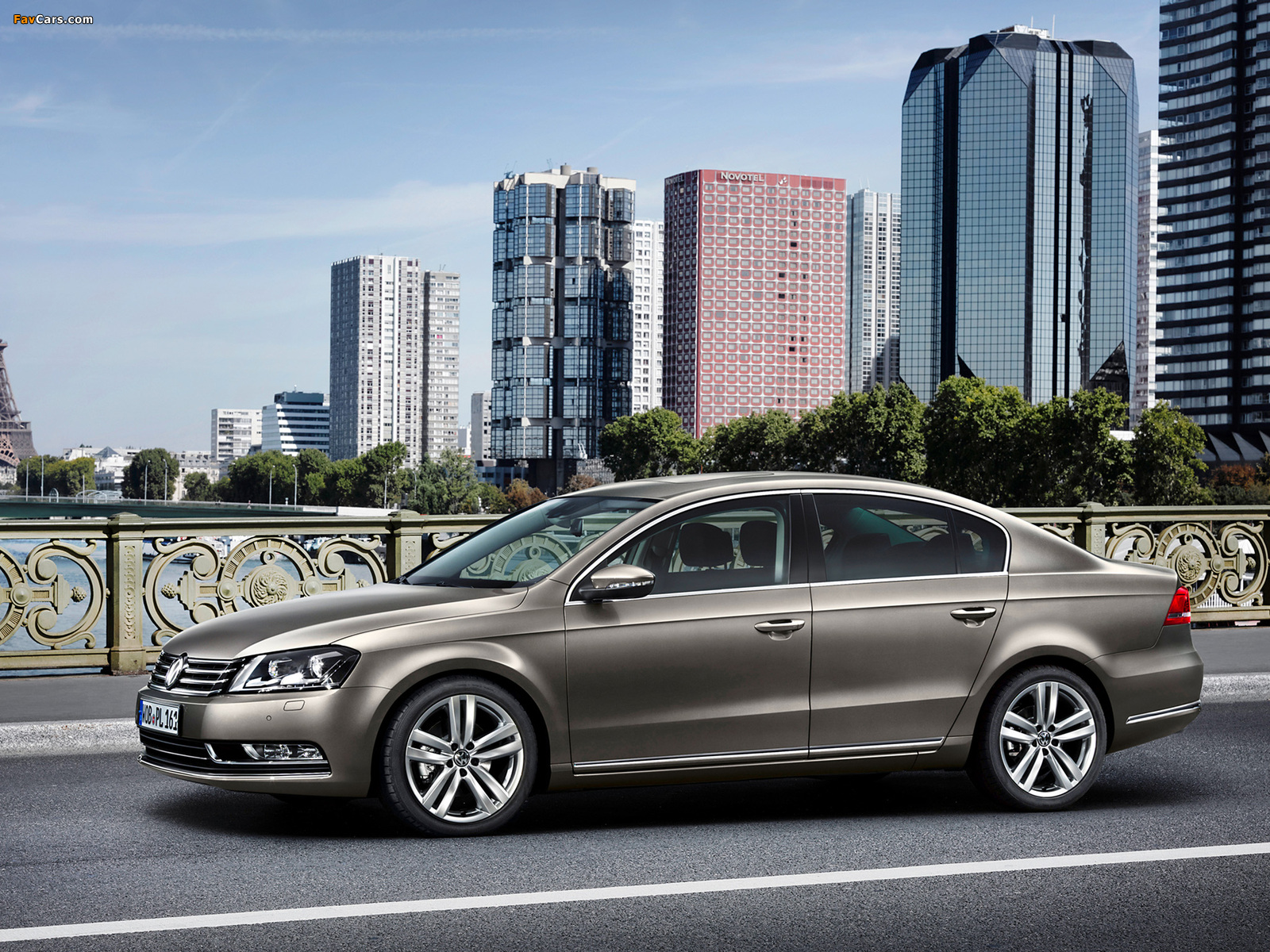 Images of Volkswagen Passat TSI (B7) 2010 (1600 x 1200)