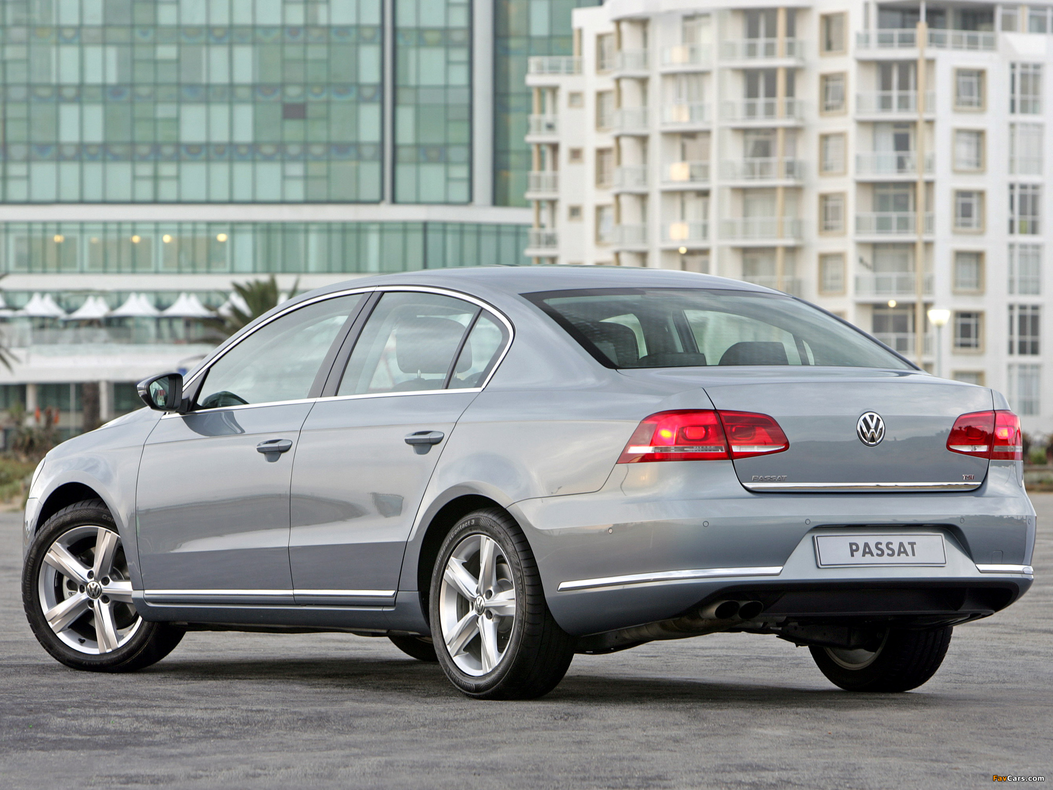 Images of Volkswagen Passat TSI ZA-spec (B7) 2010 (2048 x 1536)