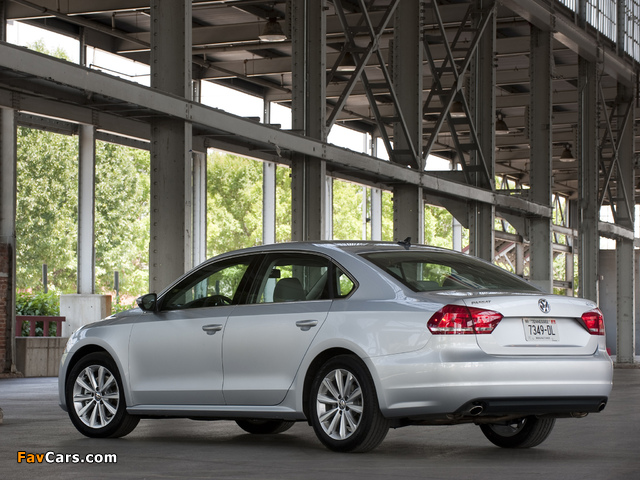 Images of Volkswagen Passat US-spec (B7) 2011 (640 x 480)