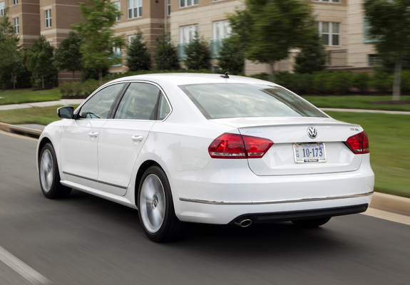 Images of Volkswagen Passat TDI US-spec (B7) 2012