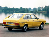 Photos of Volkswagen Passat 5-door (B1) 1973–77