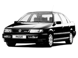 Photos of Volkswagen Passat Sedan (B4) 1993–97