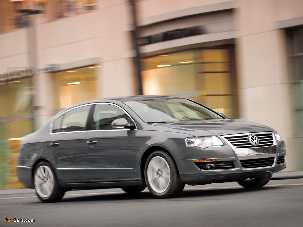 Photos of Volkswagen Passat 3.6 4MOTION Sedan US-spec (B6) 2005–10 (1024 x 768)