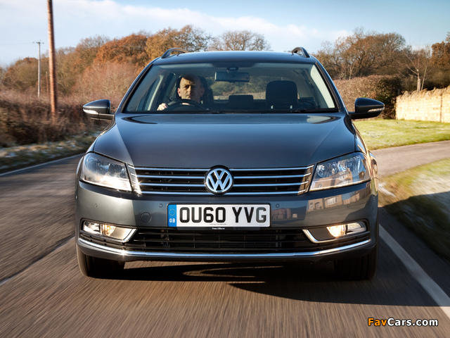 Photos of Volkswagen Passat BlueMotion Variant UK-spec (B7) 2010 (640 x 480)