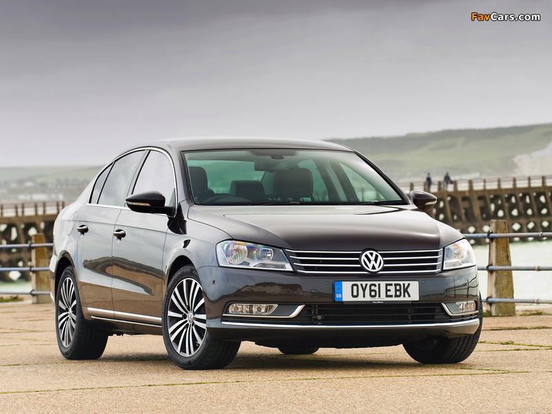 Photos of Volkswagen Passat BlueMotion Sport UK-spec (B7) 2010 (800 x 600)