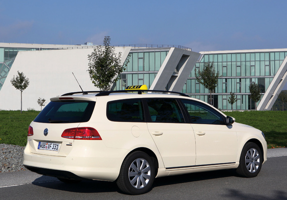 Photos of Volkswagen Passat Variant Taxi (B7) 2010