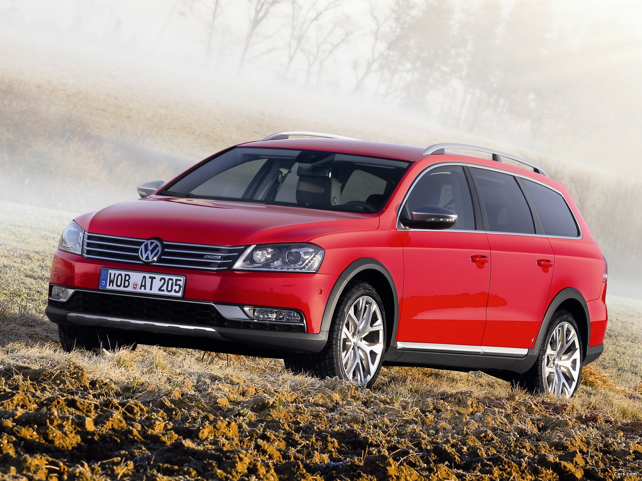 Photos of Volkswagen Passat Alltrack (B7) 2012 (2048 x 1536)