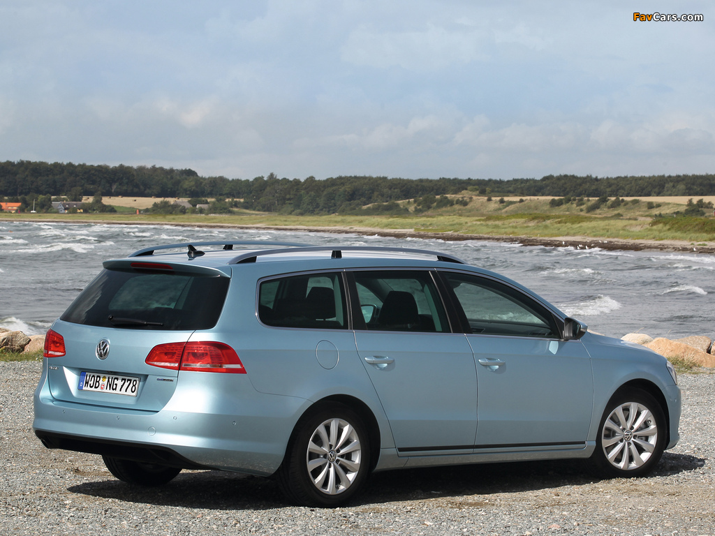 Photos of Volkswagen Passat TDI BlueMotion Variant (B7) 2013 (1024 x 768)