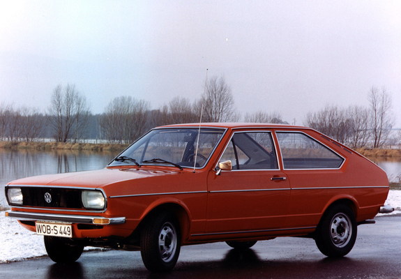 Pictures of Volkswagen Passat 3-door (B1) 1973–77