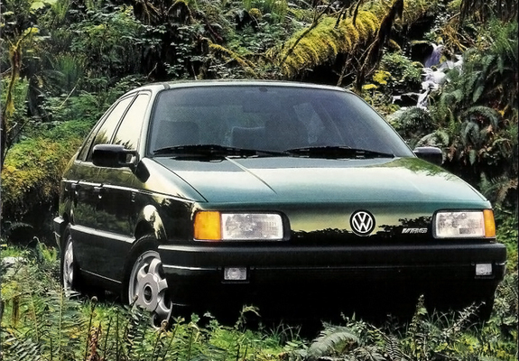 Pictures of Volkswagen Passat VR6 GLX Sedan US-spec (B3) 1991–93