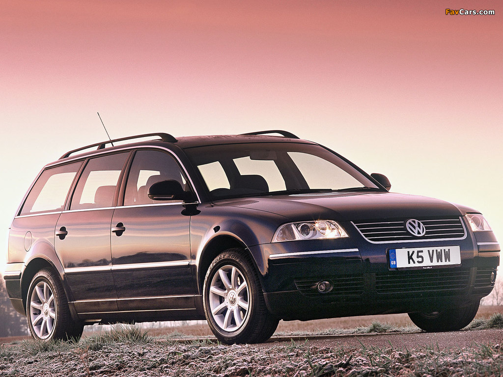 Pictures of Volkswagen Passat Variant UK-spec (B5+) 2000–05 (1024 x 768)