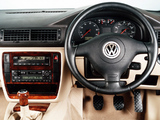 Pictures of Volkswagen Passat 1.8T Sedan ZA-spec (B5+) 2000–05