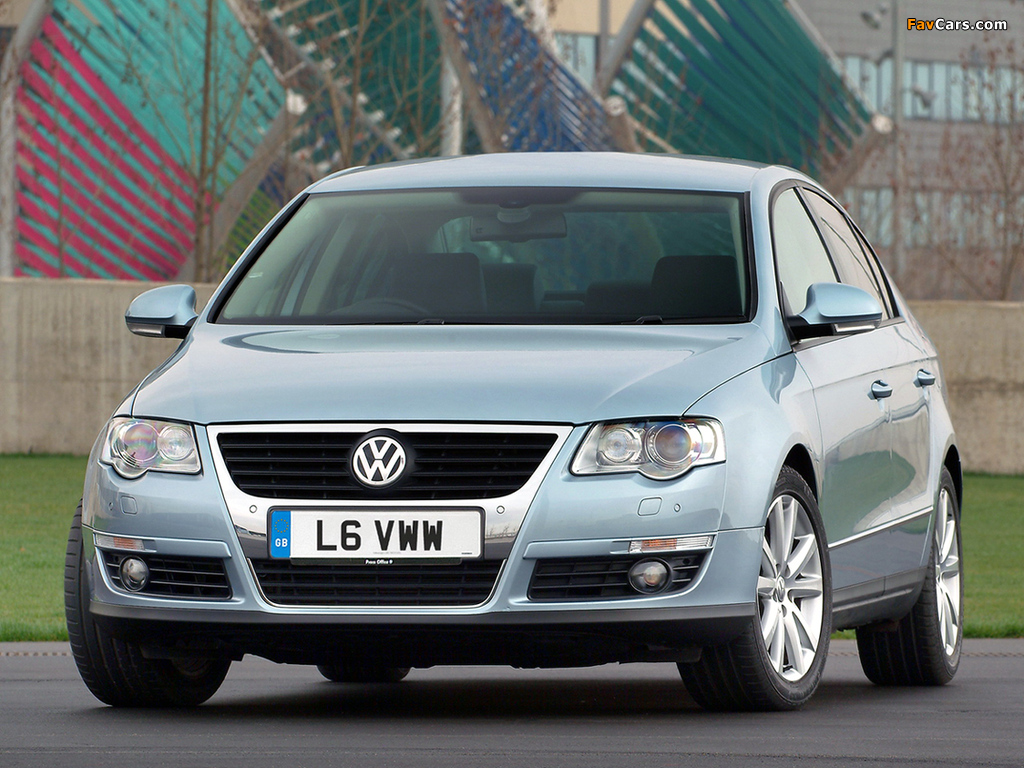 Pictures of Volkswagen Passat 2.0 TDI Sedan UK-spec (B6) 2005–10 (1024 x 768)