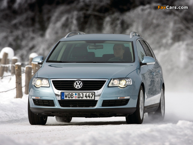 Pictures of Volkswagen Passat V6 FSI 4MOTION Variant (B6) 2006–10 (640 x 480)