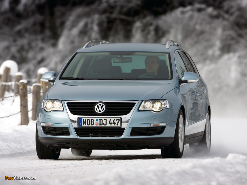 Pictures of Volkswagen Passat V6 FSI 4MOTION Variant (B6) 2006–10 (800 x 600)