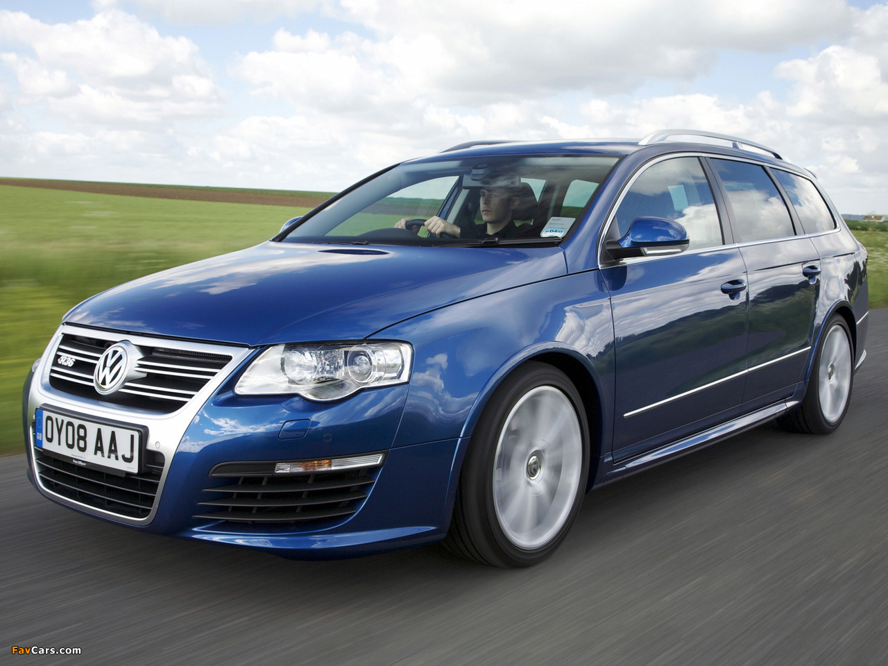 Pictures of Volkswagen Passat R36 Estate (B6) 2007–10 (1280 x 960)