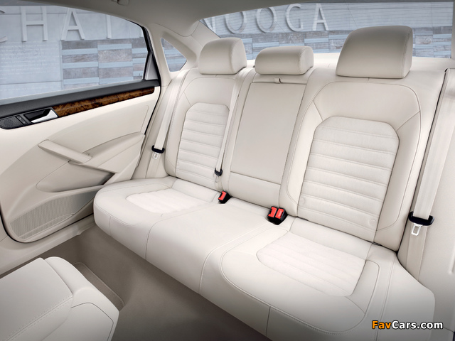 Pictures of Volkswagen Passat US-spec (B7) 2011 (640 x 480)