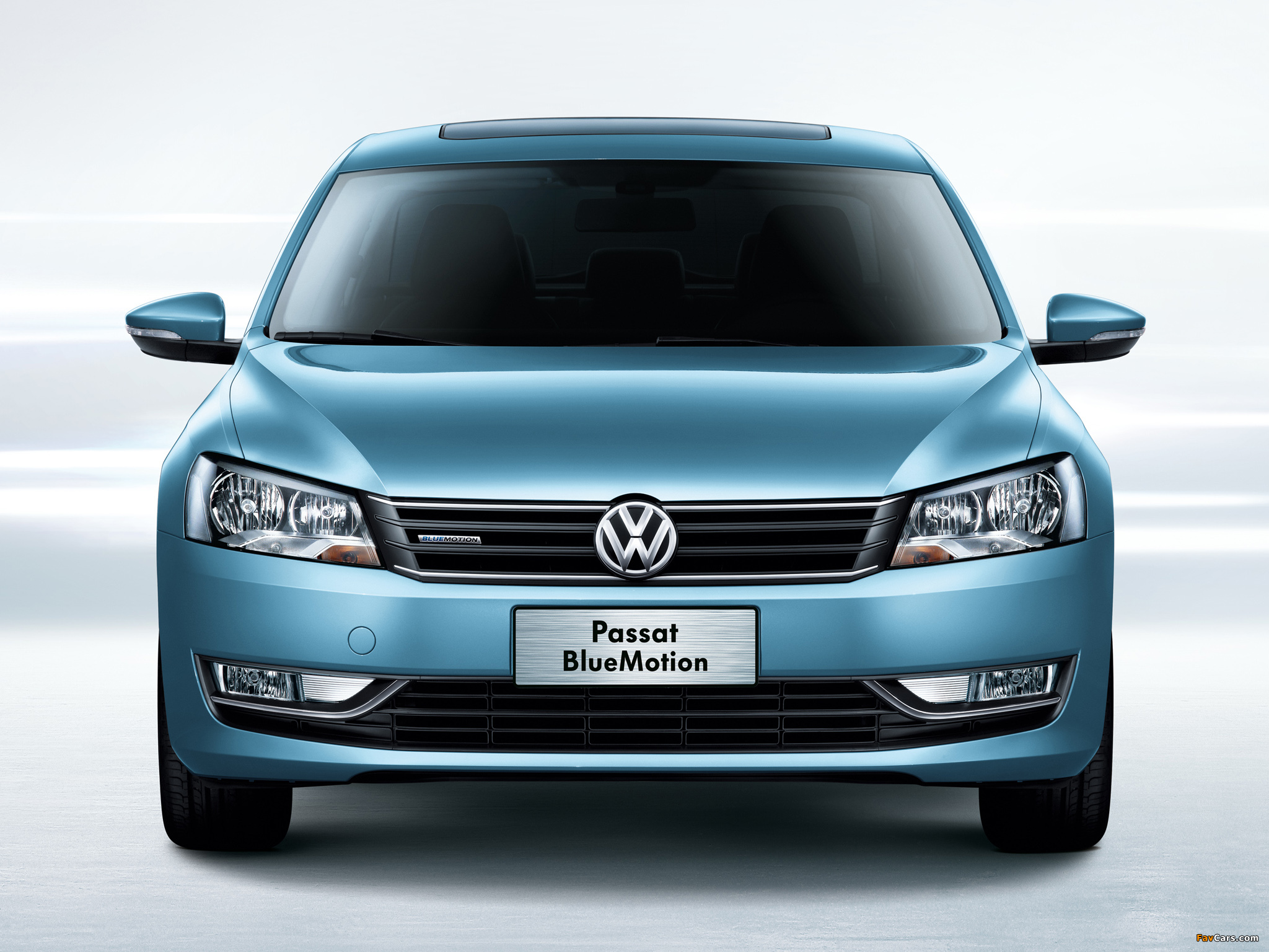 Pictures of Volkswagen Passat BlueMotion CN-spec (B7) 2013 (2048 x 1536)