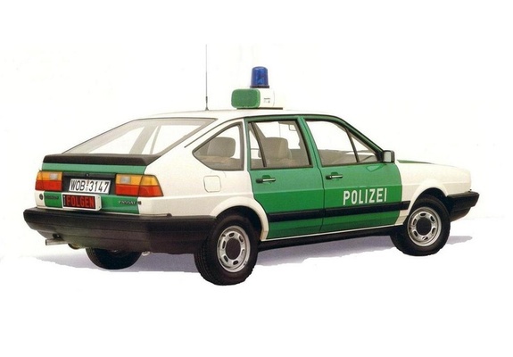 Volkswagen Passat Polizei (B2) 1984–88 photos