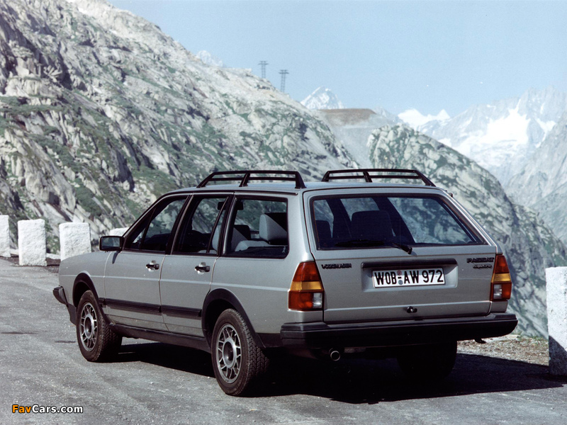 Volkswagen Passat Syncro Variant (B2) 1984–88 wallpapers (800 x 600)