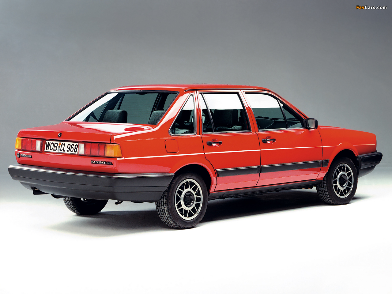 Volkswagen Passat Sedan (B2) 1985–87 wallpapers (1280 x 960)
