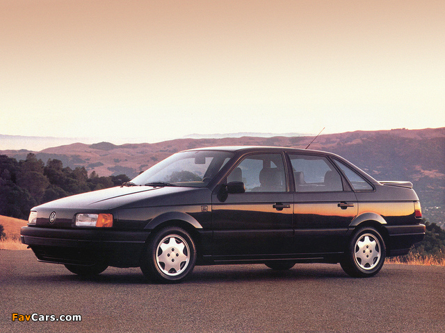 Volkswagen Passat Sedan US-spec (B3) 1988–93 wallpapers (640 x 480)