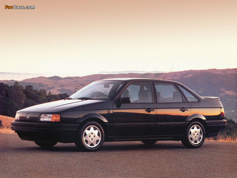 Volkswagen Passat Sedan US-spec (B3) 1988–93 wallpapers (800 x 600)