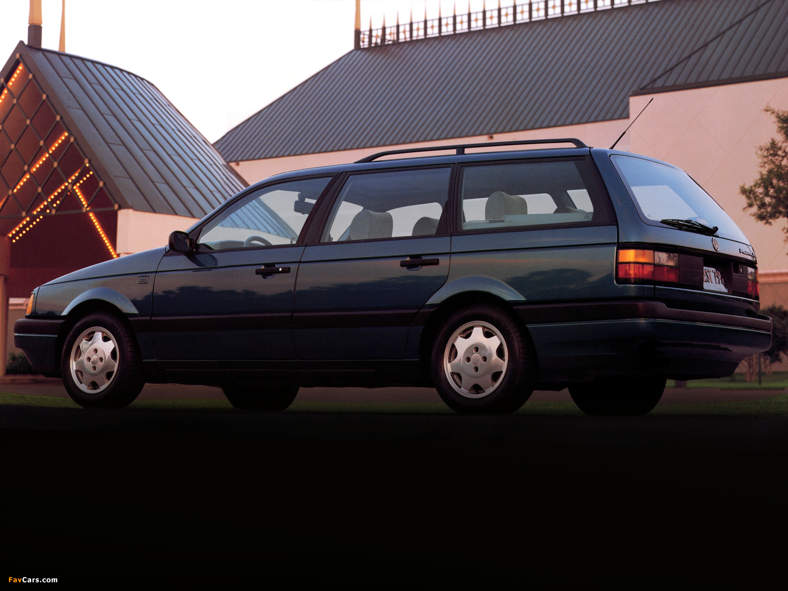 Volkswagen Passat Wagon (B3) 1988–93 wallpapers (1600 x 1200)