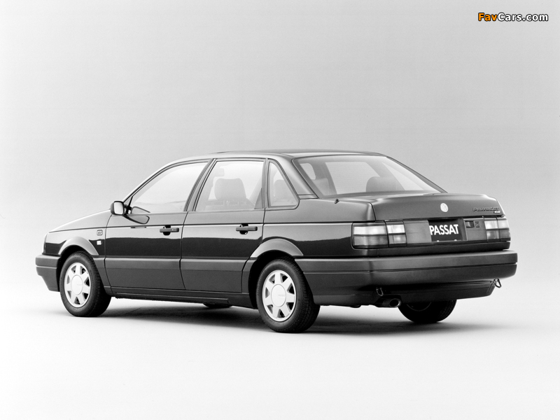 Volkswagen Passat GT JP-spec (B3) 1990–91 images (800 x 600)