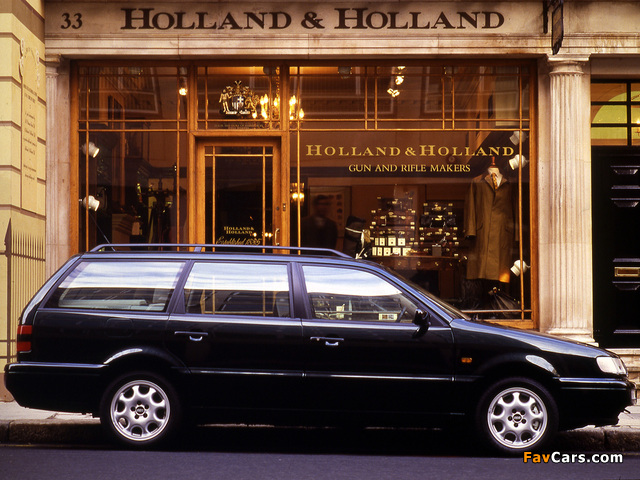 Volkswagen Passat Variant UK-spec (B4) 1993–97 images (640 x 480)