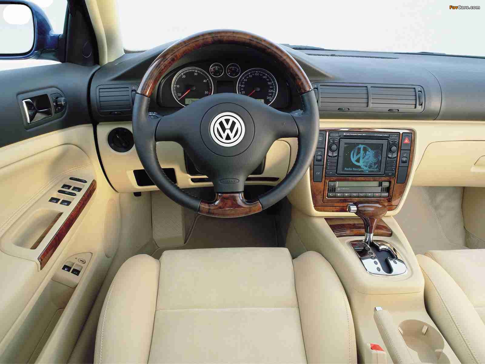 Volkswagen Passat Variant (B5+) 2000–05 photos (1600 x 1200)
