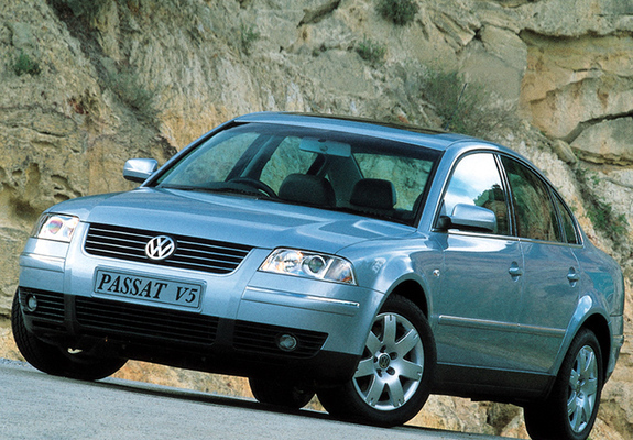 Volkswagen Passat V5 Sedan ZA-spec (B5+) 2000–04 pictures
