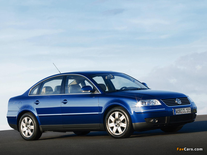 Volkswagen Passat Sedan (B5+) 2000–05 pictures (800 x 600)