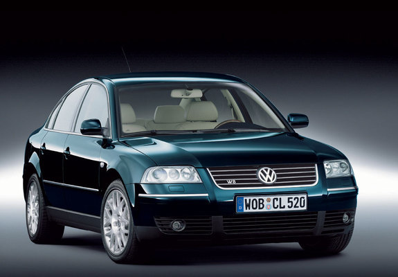 Volkswagen Passat W8 Sedan (B5+) 2002–04 pictures