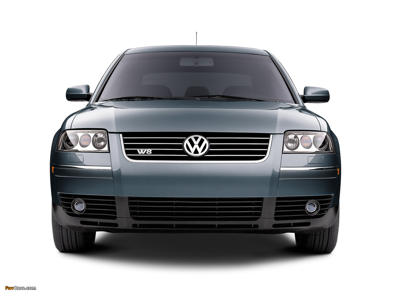 Volkswagen Passat W8 Sedan US-spec (B5+) 2002–04 wallpapers (1280 x 960)