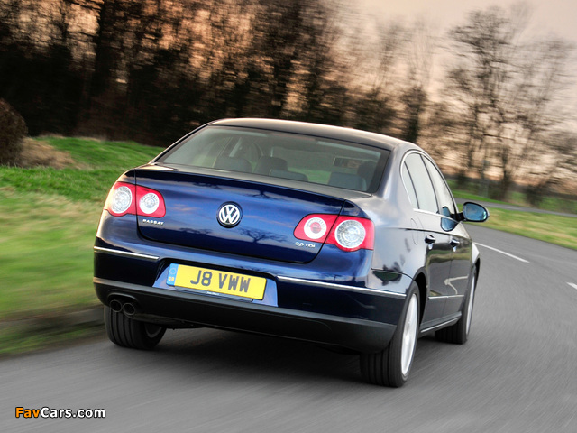 Volkswagen Passat 2.0 TDI Sedan UK-spec (B6) 2005–10 photos (640 x 480)