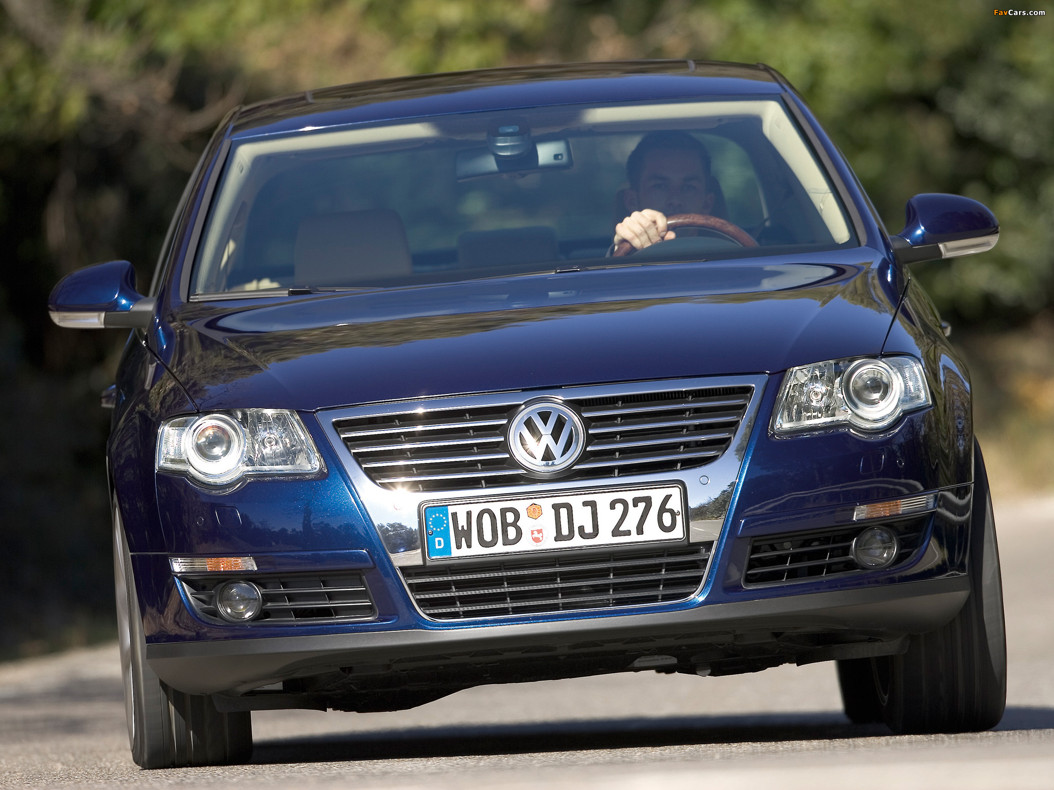 Volkswagen Passat 2.0 FSI Sedan (B6) 2005–10 photos (2048 x 1536)