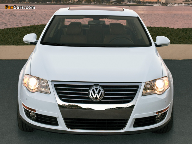 Volkswagen Passat Sedan US-spec (B6) 2005–10 pictures (640 x 480)