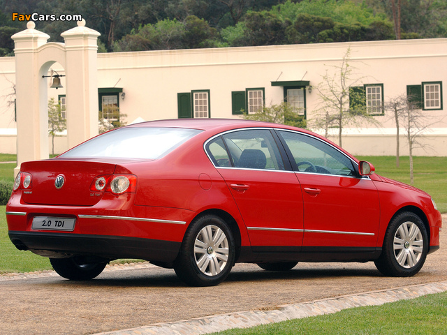 Volkswagen Passat 2.0 TDI Sedan ZA-spec (B6) 2005–10 wallpapers (640 x 480)