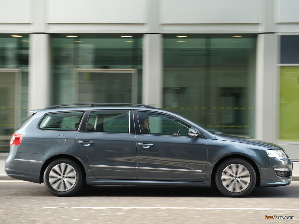 Volkswagen Passat BlueMotion R-Line Estate (B6) 2009–10 images (1024 x 768)