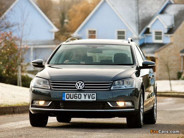 Volkswagen Passat BlueMotion Variant UK-spec (B7) 2010 images (640 x 480)