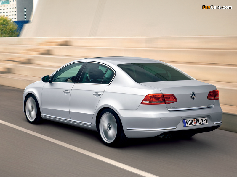 Volkswagen Passat TDI BlueMotion (B7) 2010–13 photos (800 x 600)