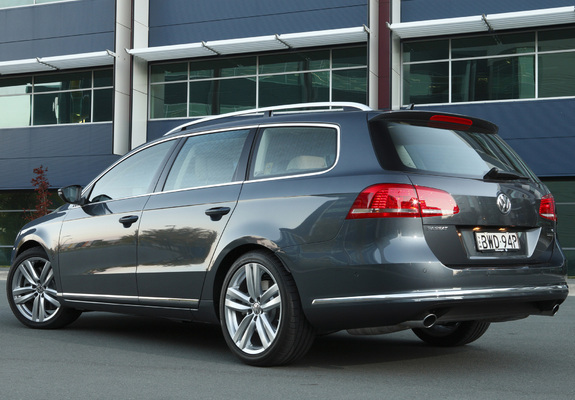 Volkswagen Passat FSI 4MOTION Variant AU-spec (B7) 2010 pictures